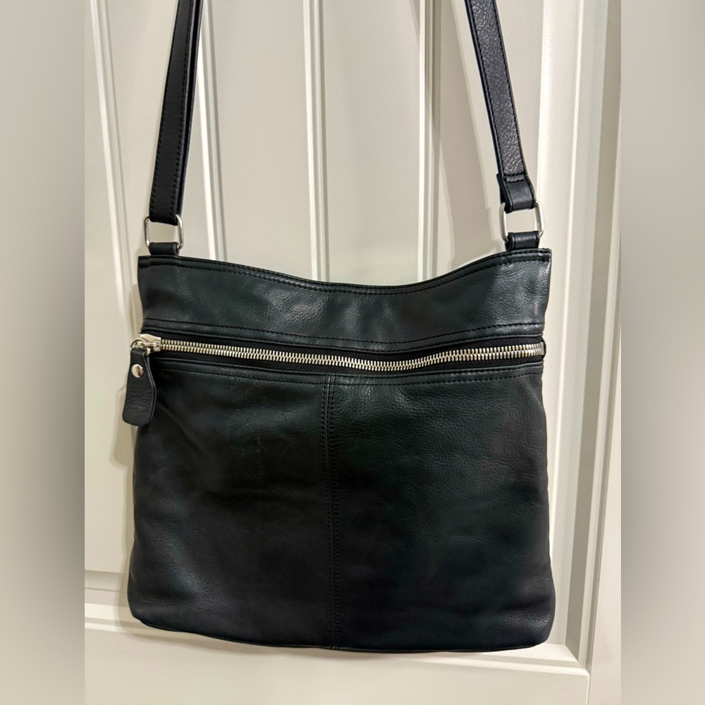 Margot Women's BLACK Pebbled Leather Crossbody Messenger Handbag - 13"